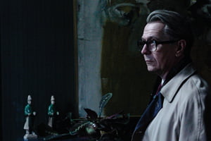Gary Oldman as George Smiley in Tinker, Tailor, Soldier, Spy
<br/>Photo: Jack English
<br/>All rights reserved.???짭짤 2010 StudioCanal SA.