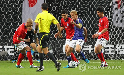 10년 만의 축구 한일 평가전, 코로나19 뚫고 성사될까