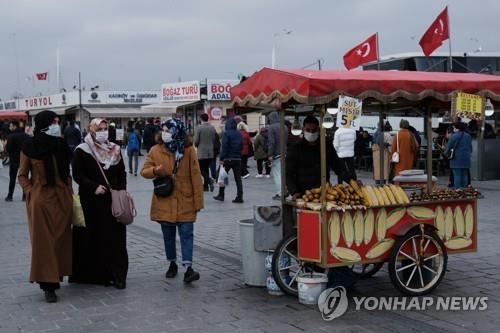 주말봉쇄 해제한 터키, 2개월 만에 신규 확진 1만명 넘겨