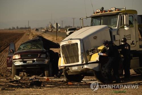 "길 뚫리니 더 밟았다"…지난해 미 교통사고 사망자 8% 증가