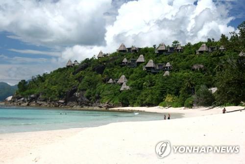 세이셸 오는 25일 관광객에 문호 재개방