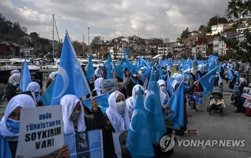 세계 곳곳서 '여성의 날' 시위…폭력 규탄·양성평등 촉구