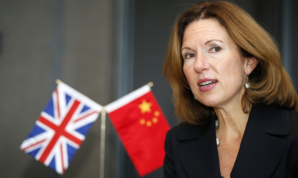 가열되는 중국·영국 갈등…중국, 英대사 불러 항의