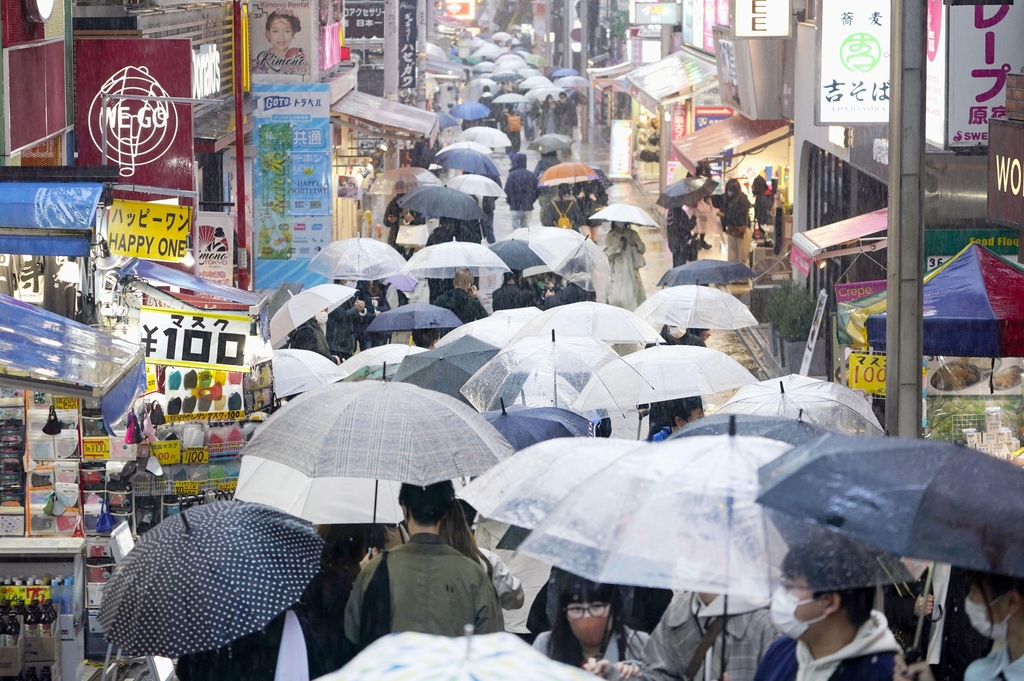 일본, 1주일 남은 수도권 긴급사태 재연장 안 할 듯