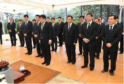 정주영 별세 20주기…그룹은 쪼개졌지만 여전한 막강 파워