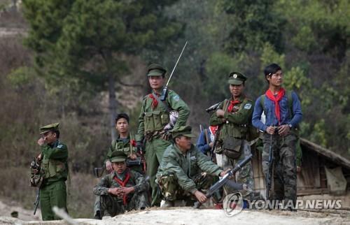 미얀마 민주진영 "무장반군과 연대 논의 80% 진척"