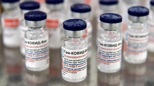 푸틴, 코로나19 백신 접종…자국산 3가지 백신 가운데 하나