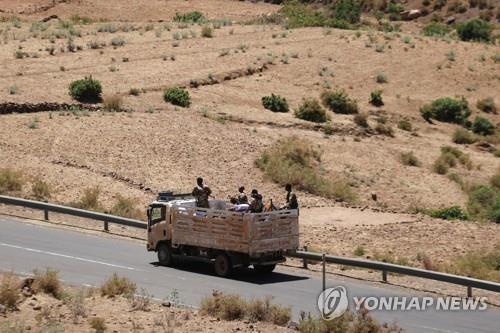 에티오피아 총리 "에리트레아군 국경지역서 철수키로 합의"