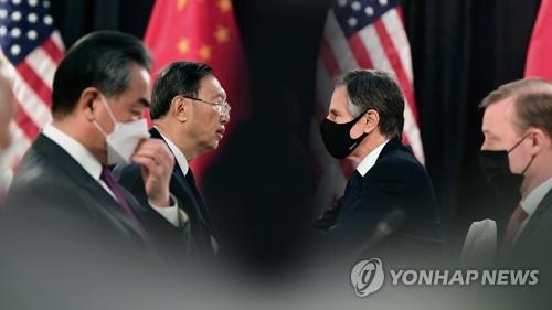 미, '신장면화 거부기업' 불매 中 비판…"기업의 인권존중 지원"