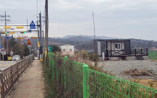 반도체단지 예정지에 수상한 조립식주택…"거주자 보상 노린 듯"