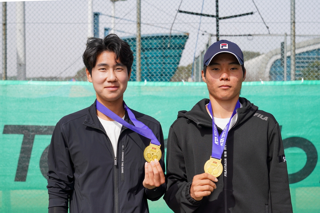 박성호-추석현·서지영-오은지, 대학테니스연맹전 복식 우승