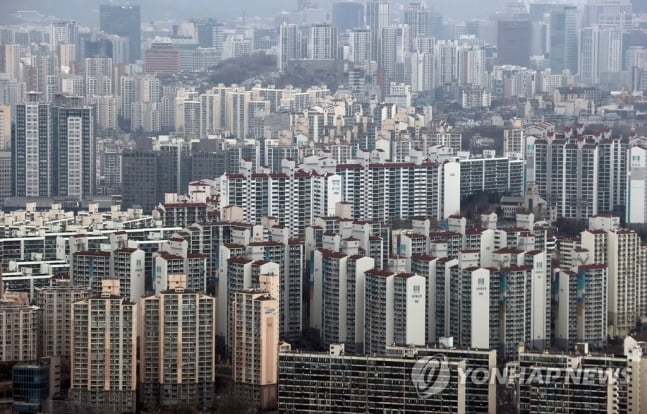 서울 집값 평균 8억…집주인 10개월 만에 1억 벌었다