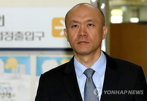 전두환 차남 전재용, 목사 된다…"치매 아버지 기뻐해"