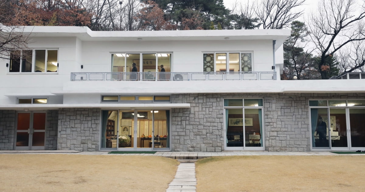 정주영 타계 20주기…소박한 옛 자택 공개