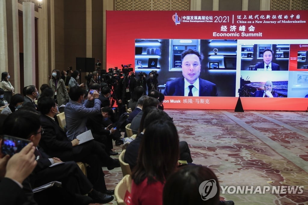 테슬라 `제동` 전통완성차 `가속`...전기차 판도 바뀌나