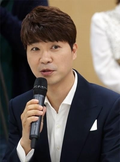 박수홍, 친형 100억대 횡령 의혹에 "맞다, 큰 충격"