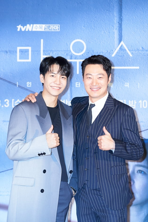 이승기, 이희준. /사진제공=tvN