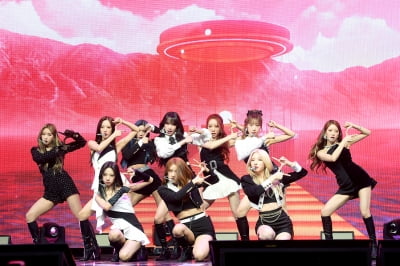 [TEN 포토] 우주소녀, '파격 변신에 놀라지 마세요'