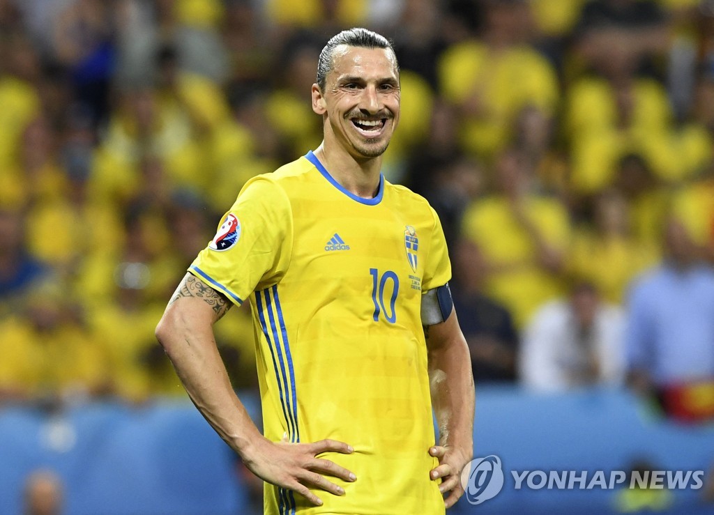 즐라탄, 은퇴 선언 5년 만에 스웨덴 대표팀 복귀…"신의 귀환"