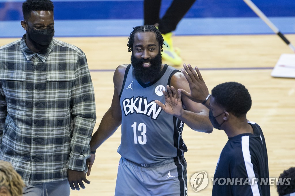 돈치치 없으니 포르진기스 '더블더블'…댈러스, OKC 잡고 3연승