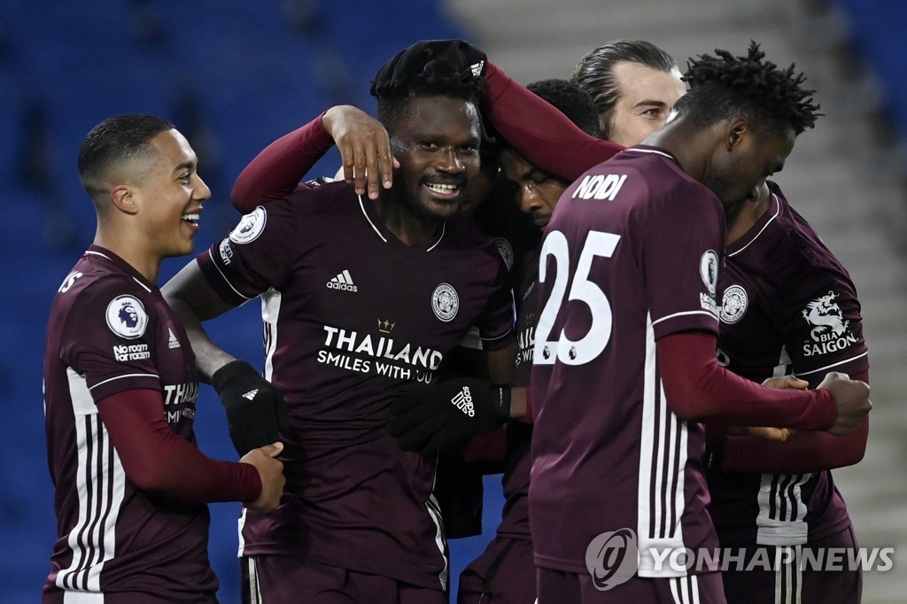 레스터시티, 브라이턴에 2-1 역전승…EPL 2위 도약