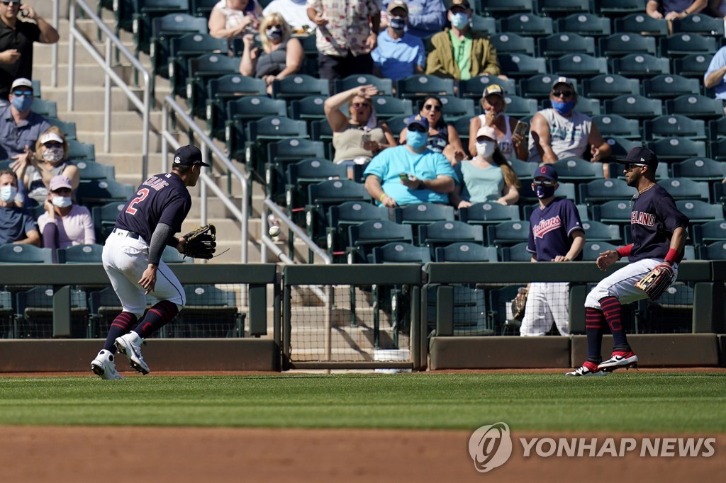 MLB 볼티모어, 정규시즌 홈 개막전에 2만3천명 입장 허용