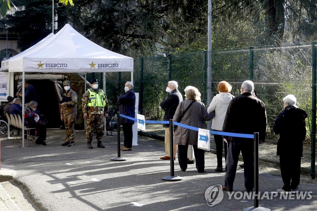 '백신 접종 전면전' 이탈리아, 군 병참 전문가로 책임자 교체