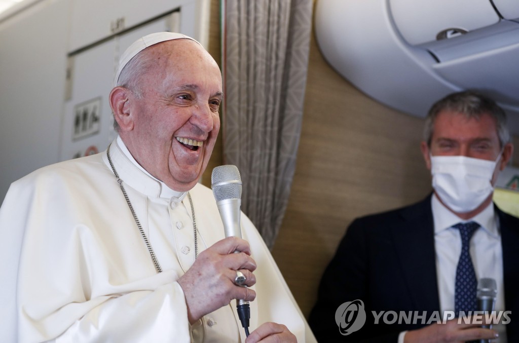 교황 "이슬람 시아파 지도자와의 만남, 내 영혼에 유익"