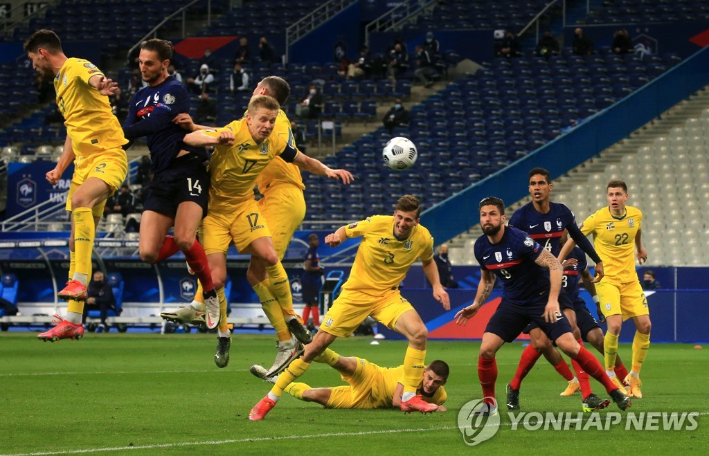 '호날두 침묵' 포르투갈, 아제르바이잔 자책골에 1-0 진땀승