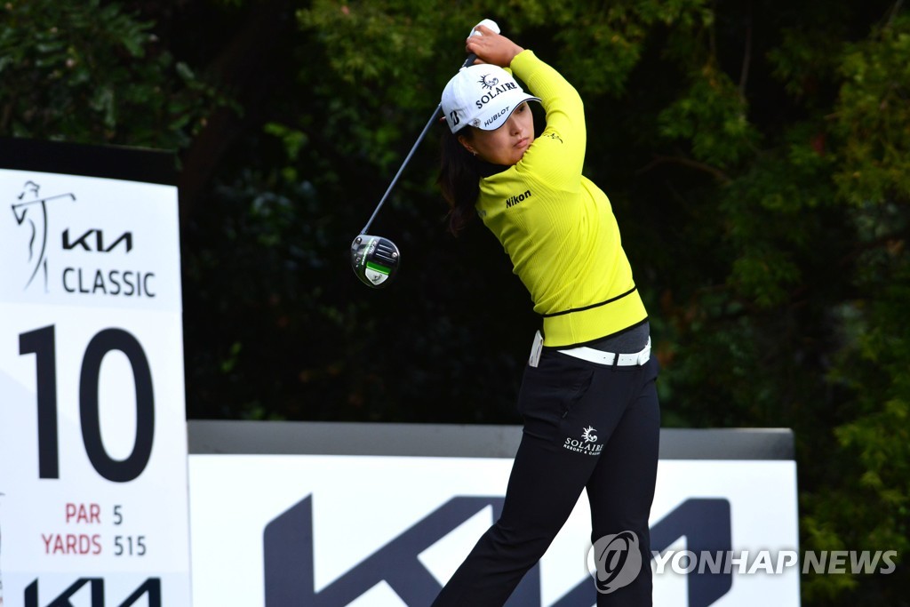 박인비, LPGA 투어 KIA 클래식 3R 5타 차 선두…허미정 2위