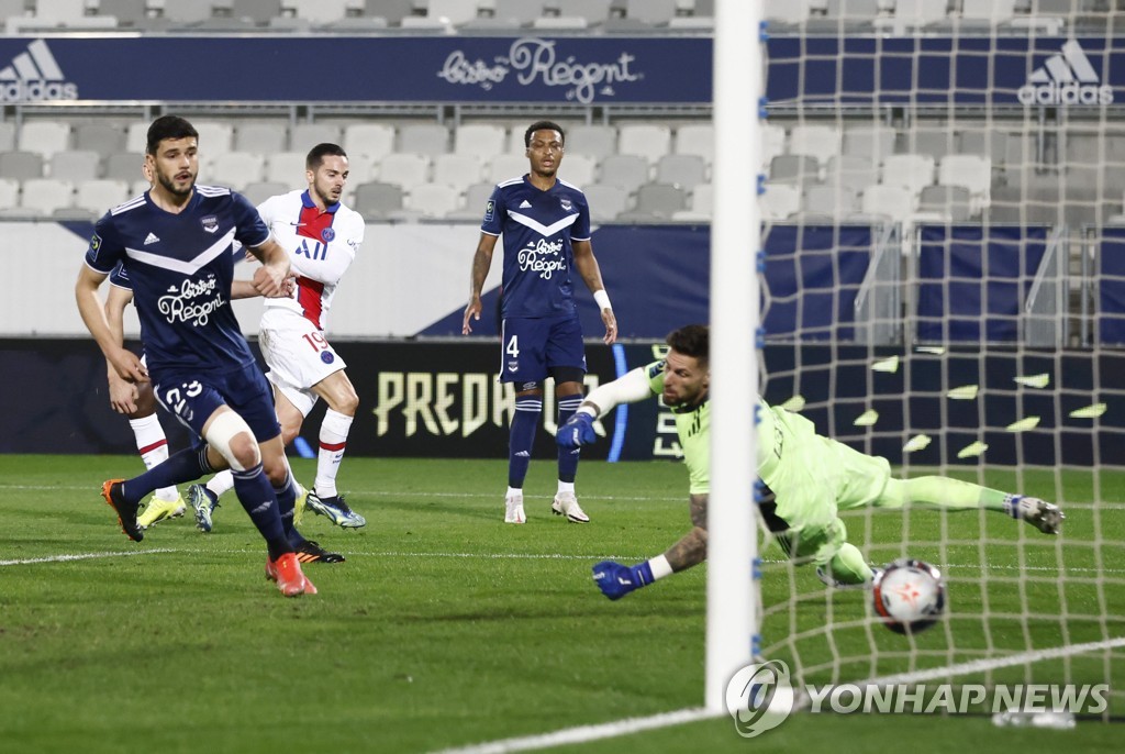 '황의조 65분' 보르도, PSG에 0-1 패…7경기 무승