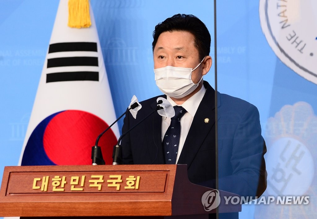 민주 "국힘 울산 남구청장 후보, 청장때 땅투기 의혹"(종합)