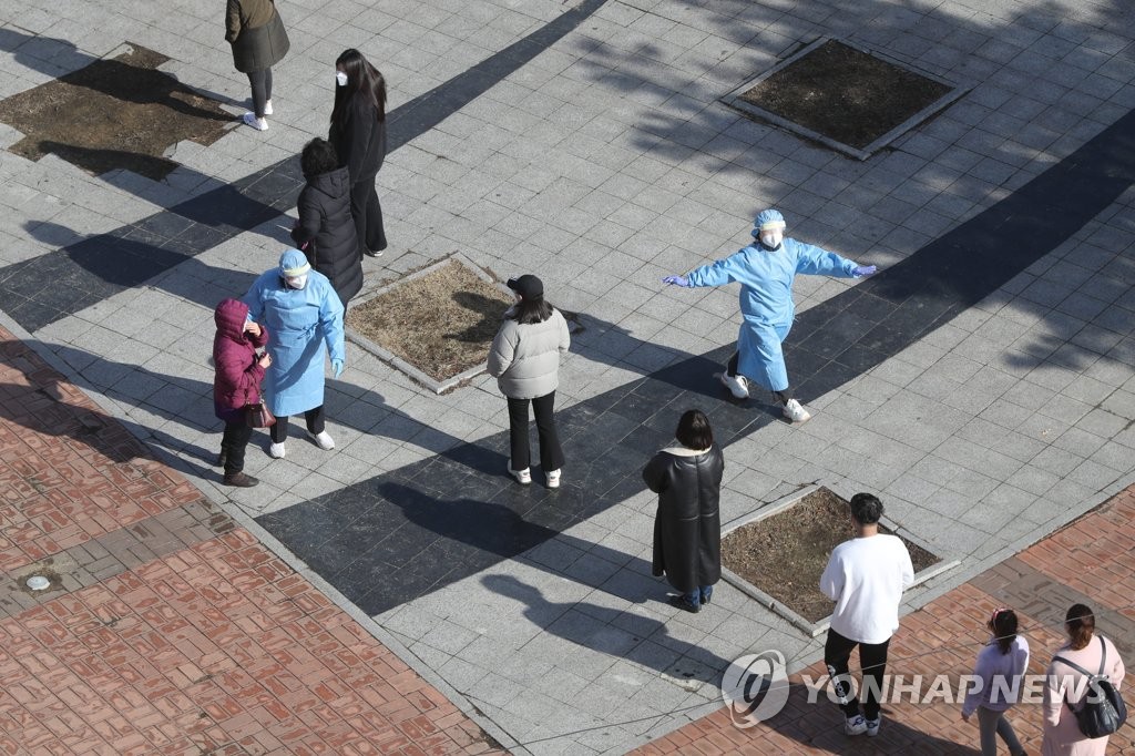 수도권 임시 선별검사소서 113명 확진…수도권 지역발생의 32%