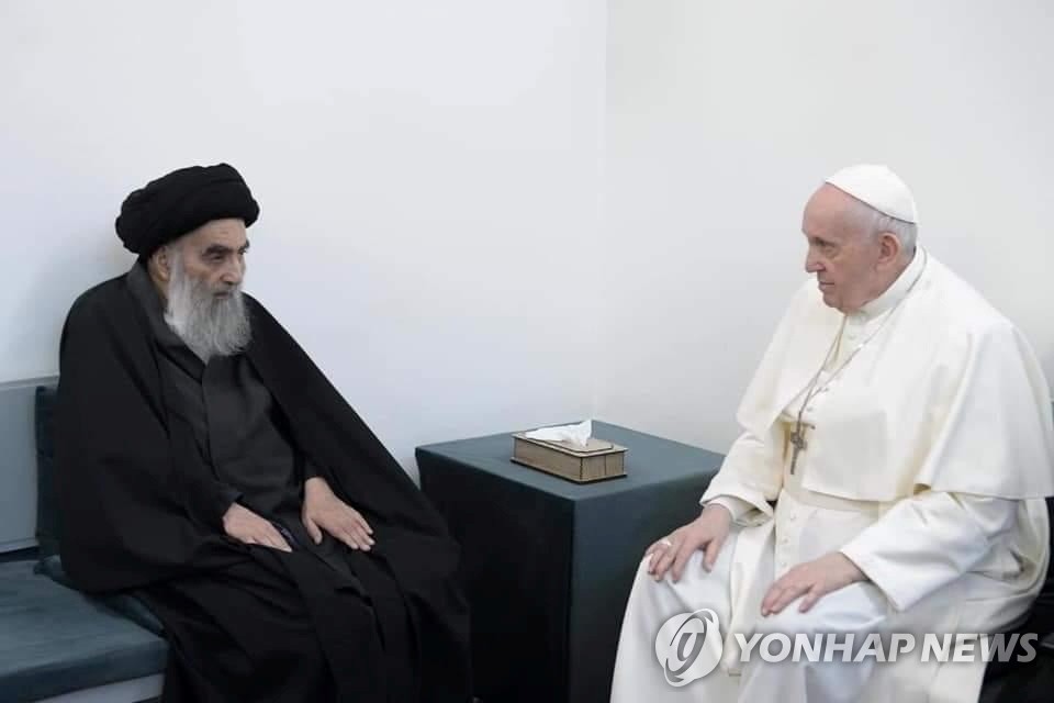이슬람 시아·수니파 지도자 모두 만난 첫 교황…화합 행보 주목