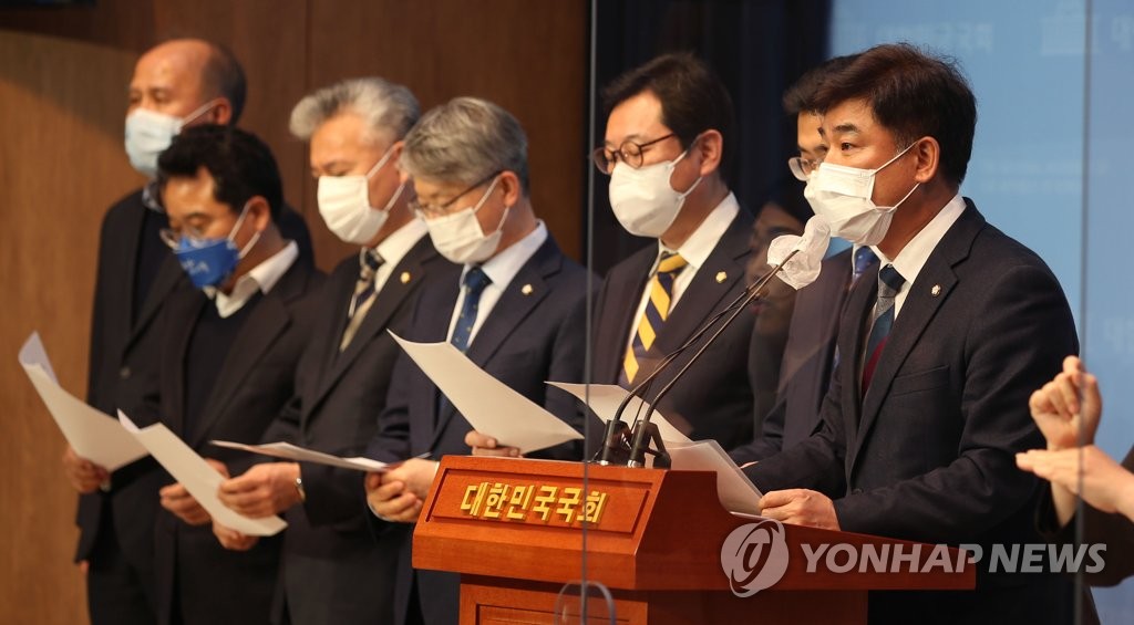 與정무위 "공직자 이해충돌방지법 조속 처리"