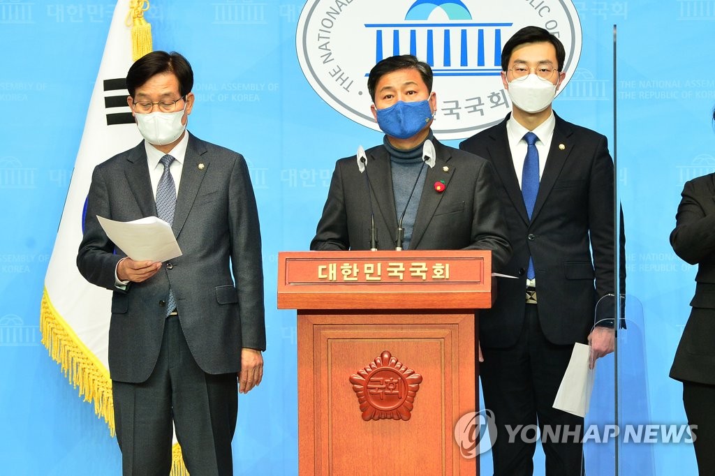 여야, 네거티브 공방 가열…줄잇는 맞고발