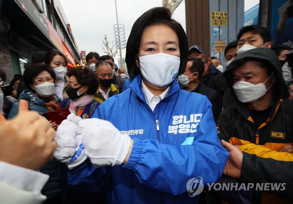 김종인 "큰별 얘기한 적 없다"…동영상 들이댄 박영선(종합2보)