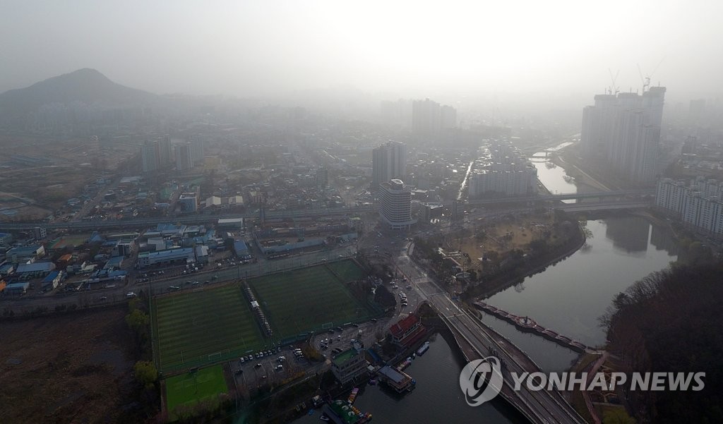 강원 영동남부 초미세먼지주의보…영서남부 주의보 유지