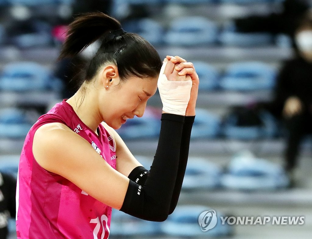 힘들었던 김연경 "빨리 시즌 끝났으면 하는 생각 들더라"