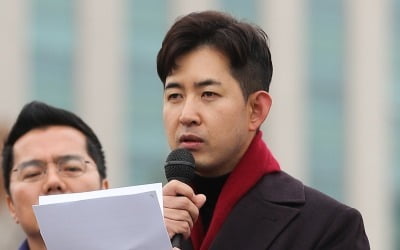 정의당 신임 부대표에…'땅콩 회항' 박창진 전 사무장 당선