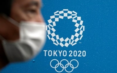 도쿄올림픽 성화봉송 첫 주자, 건강 문제로 불참 