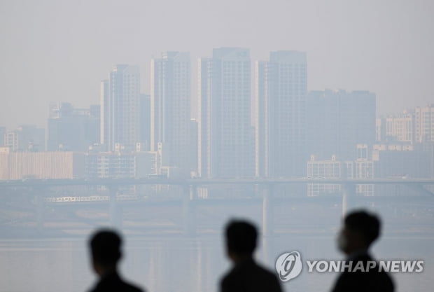 내일 서울·경기·인천 등 수도권 미세먼지 비상저감조치 시행