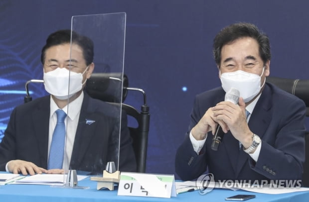 민주, 부산 현장 선대위…엘시티 찾아 '투기근절' 회견