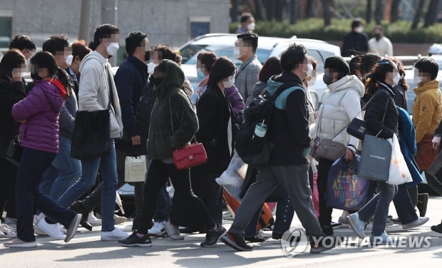 [날씨] 쌀쌀한 출근길…수도권 밤에 미세먼지