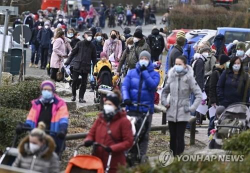 독일, 코로나19 봉쇄조치 연장 검토…변이·부활절 리스크 고려