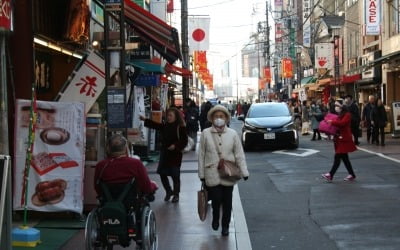 日, 근로자 원하면 5년 더 일한다…"정년 70세까지 연장"