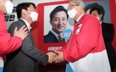 '또 다른 승자' 안철수 "김종인, 참 수고 많았고 애쓰셨다"