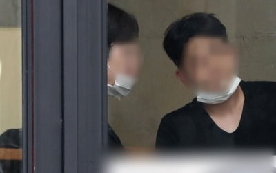 마스크 똑바로 쓰라는 말에…버스기사 폭행한 50대 남성