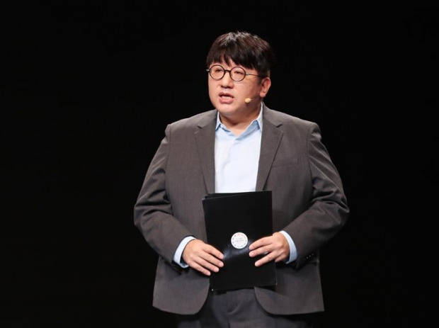We must buy…  A word from Bang Si-hyuk who made the deal a success