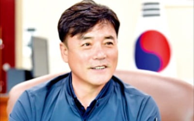 윤경희 청송군수 "명품 사과와 함께 글로컬 생태관광도시 도약"